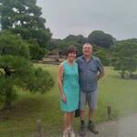 Happy Belgium couple enjoyed Japanese garden, shrine and contemporary art.